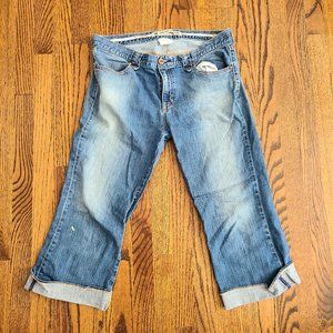 Gap Low Rise Cropped Capris